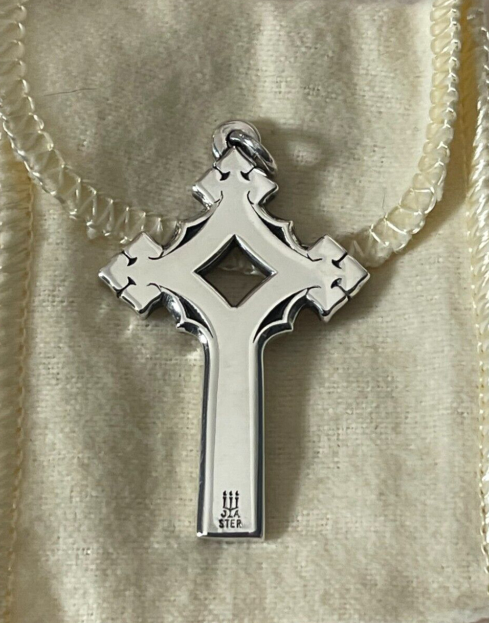 Beautiful James Avery Retired 925 Sterling Silver Large Cross Pendant RARE 2"
